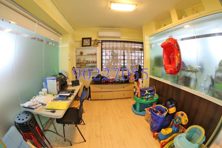 Blk 241 Pasir Ris Street 21 (Pasir Ris), HDB Executive #143321532